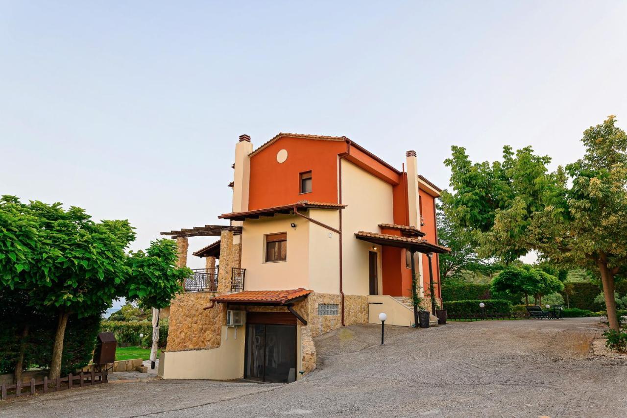 Néa Péramos Villa Mariellie מראה חיצוני תמונה