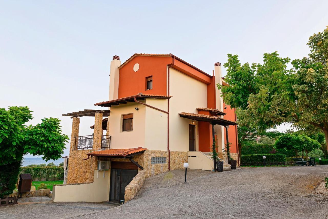 Néa Péramos Villa Mariellie מראה חיצוני תמונה