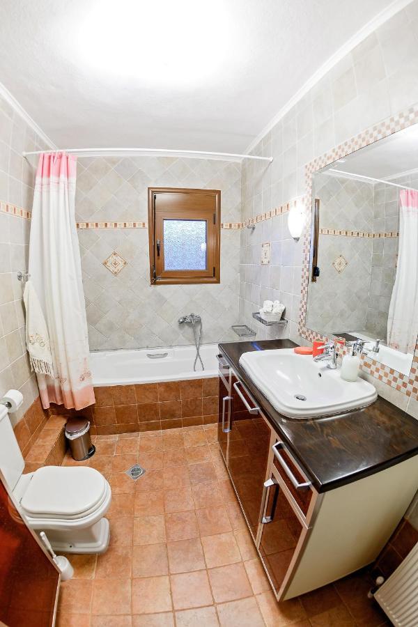 Néa Péramos Villa Mariellie מראה חיצוני תמונה